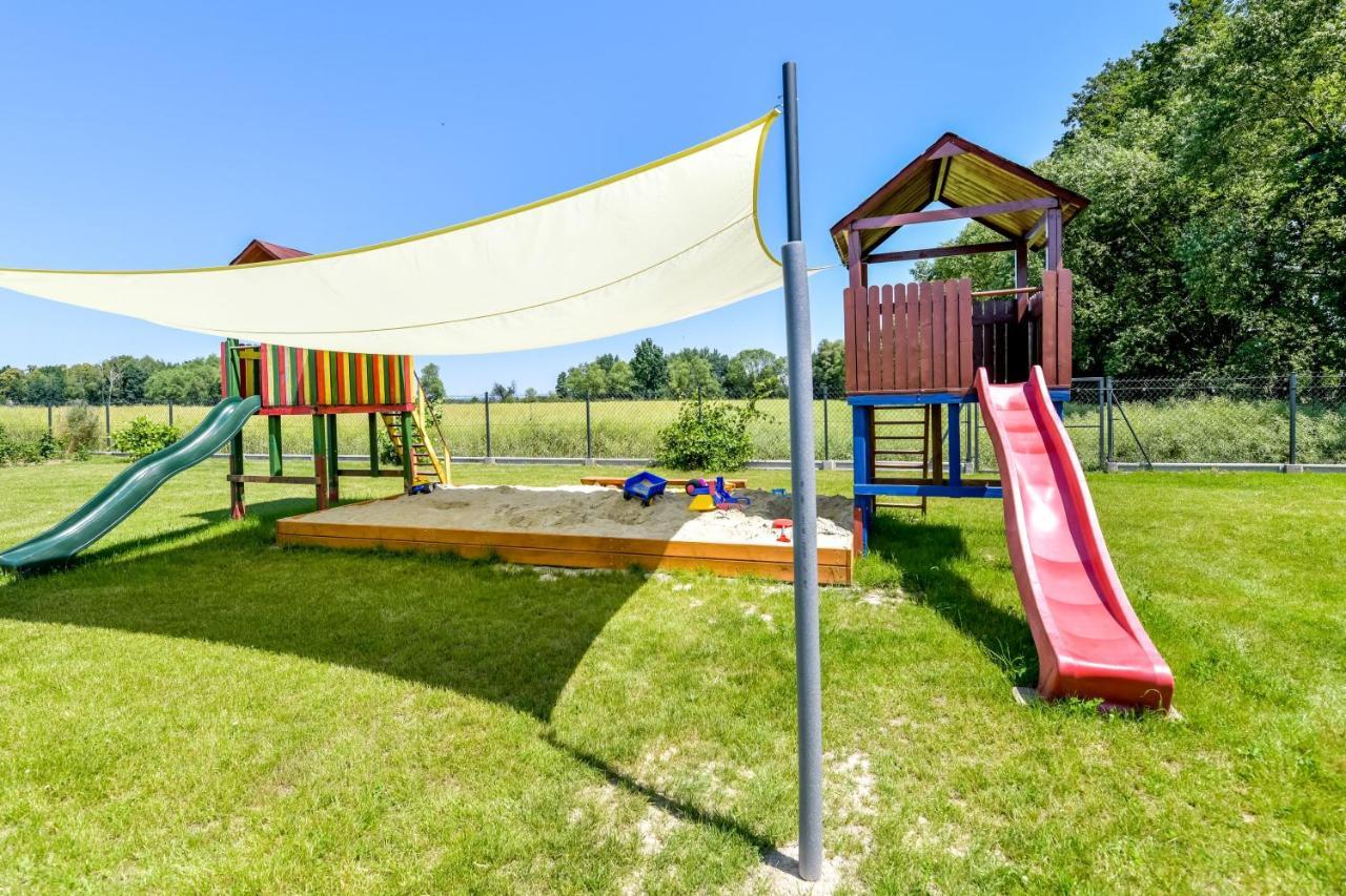 Kempingzator Apartamenty Zator Exterior foto